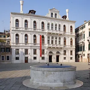 Ruzzini Palace **** Veneza