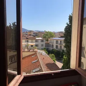 Otel Paola Floransa
