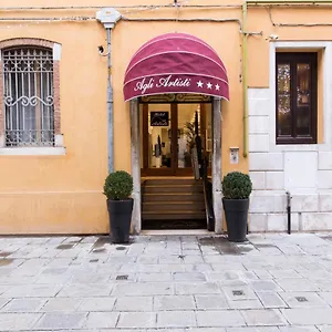 agli-artisti.hotelslidodijesolo.com/