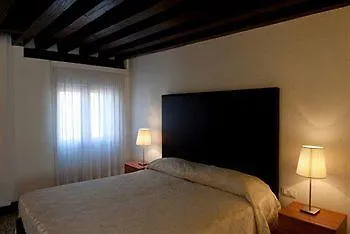 Foresteria Levi Venecia 2*,